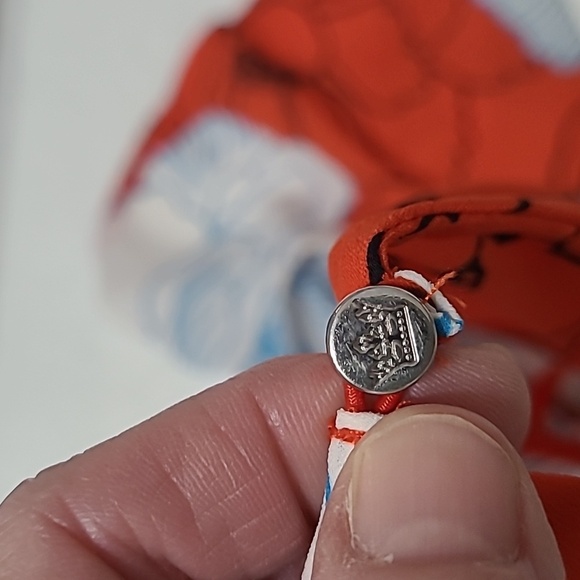 Chaus Reddish Orange Floral Cold Shoulder Blouse size Medium - Picture 3 of 8